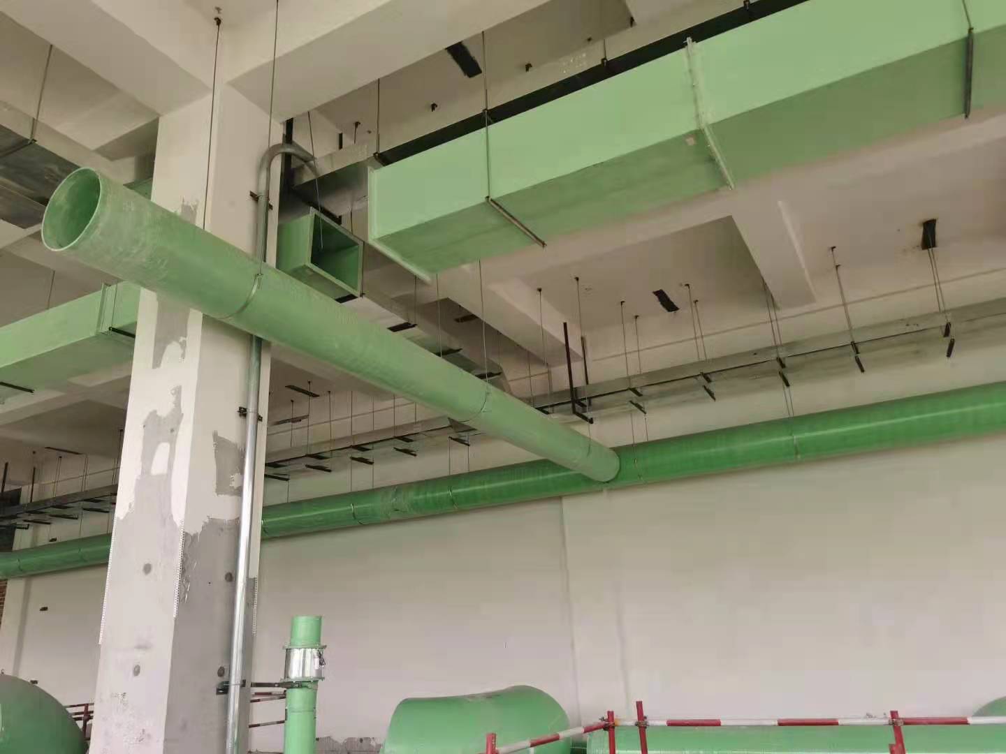 蘇州鎧綸 國家B1級阻燃實驗室的環保通風解決方案——半圓索斯風管系統